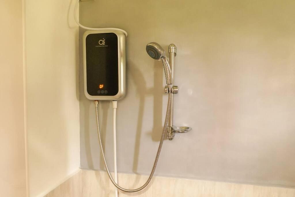 Ferienwohnung Cozy Loftbed Wi-Fi & Netflix Along Ligao Natl Road Unit 309 Exterior foto