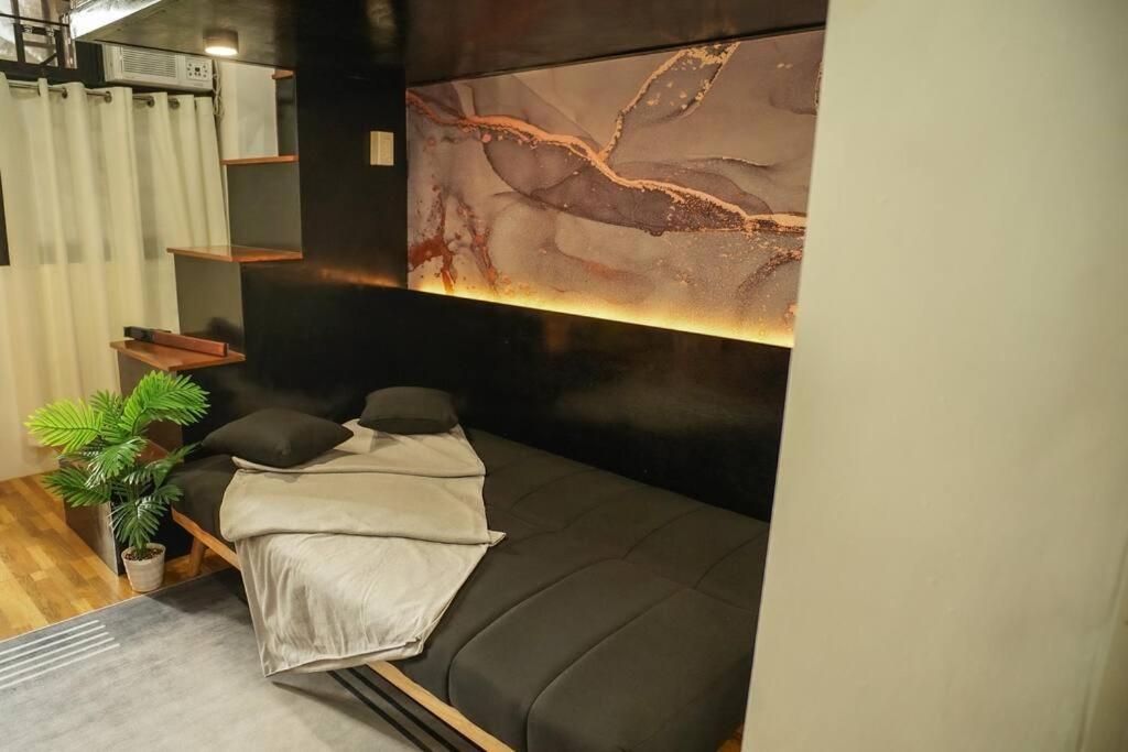 Ferienwohnung Cozy Loftbed Wi-Fi & Netflix Along Ligao Natl Road Unit 309 Exterior foto